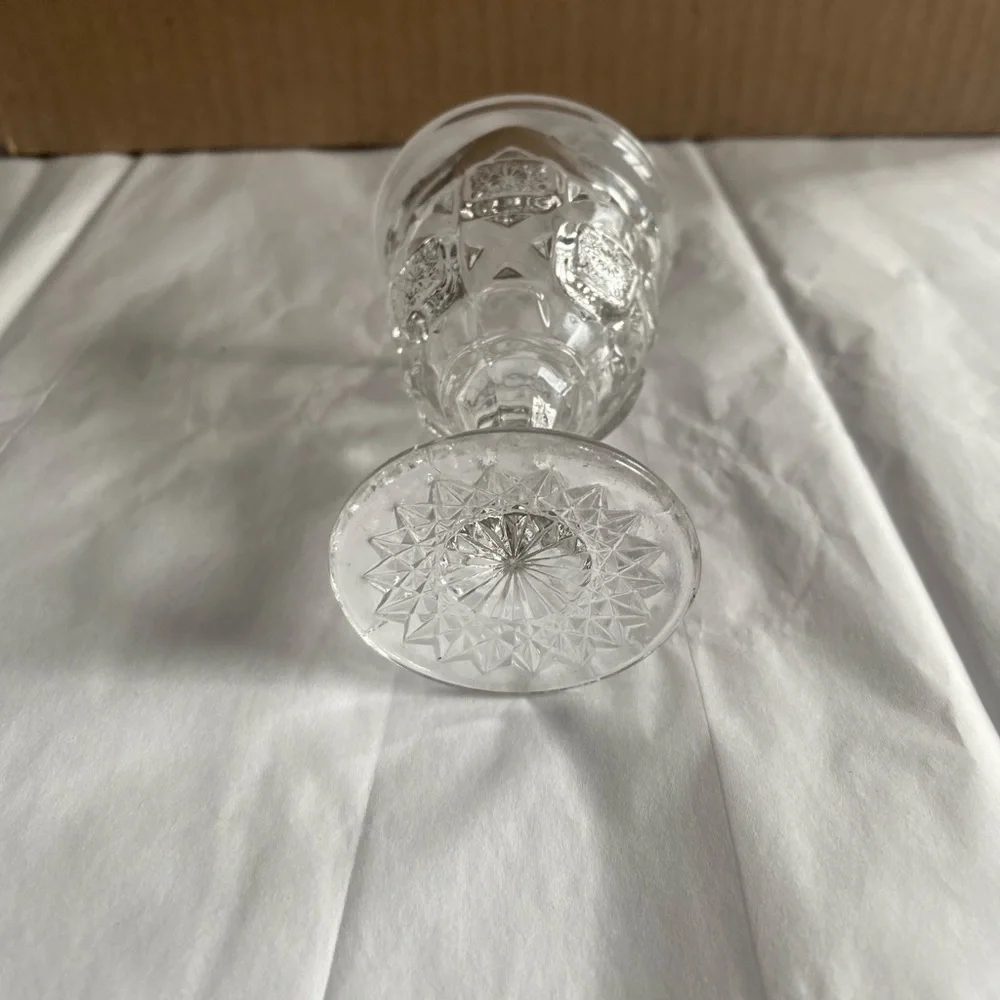 Antique Westmoreland Wine Glass Bridle Rosettes - Picture 7 of 7